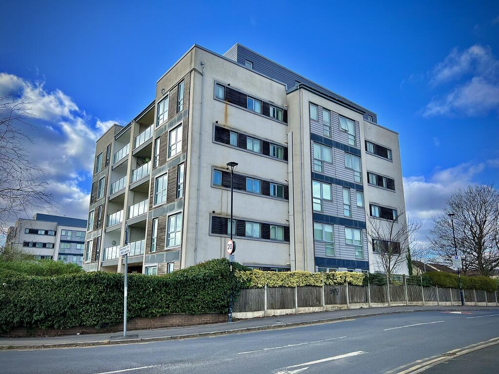 Main image of property: Ashton Old Road Apartment , Openshaw