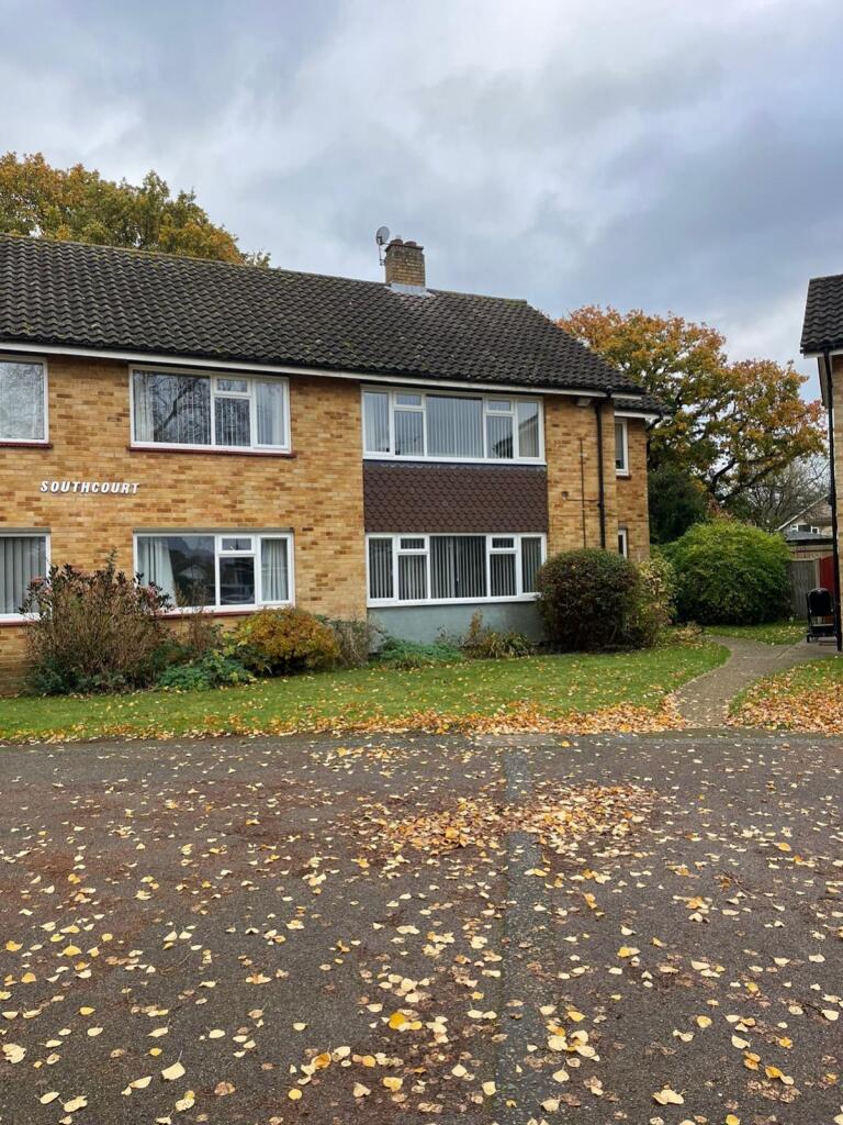 Main image of property: Kingsmead Avenue, Sunbury-on-Thames, Surrey, TW16 5HN