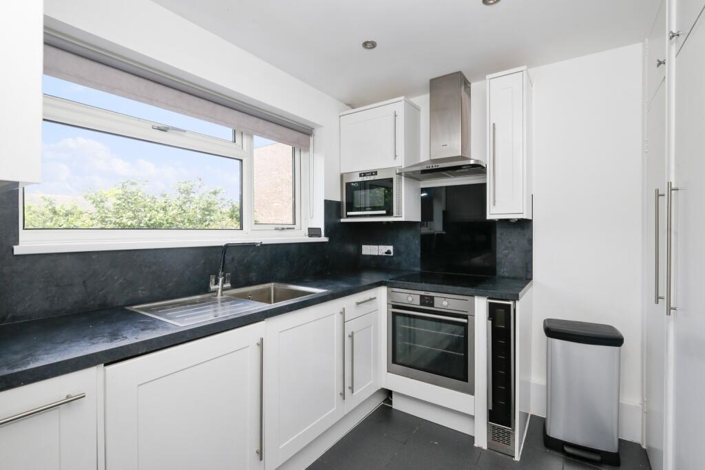 Additional property image - Elm Road, Sidcup, Kent, DA14