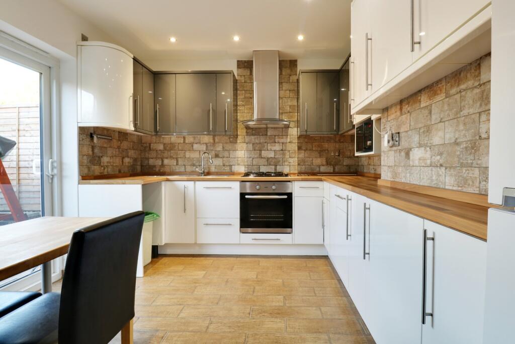 Main image of property: Sidcup, Kent, DA15
