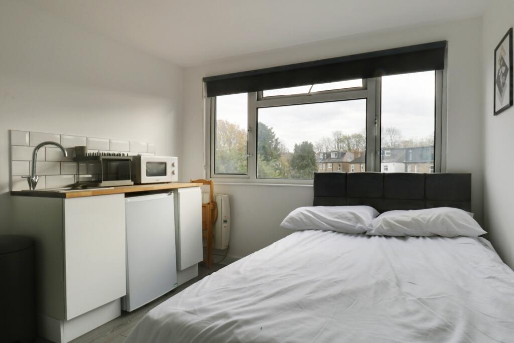 Main image of property: London, Greater London, SE9