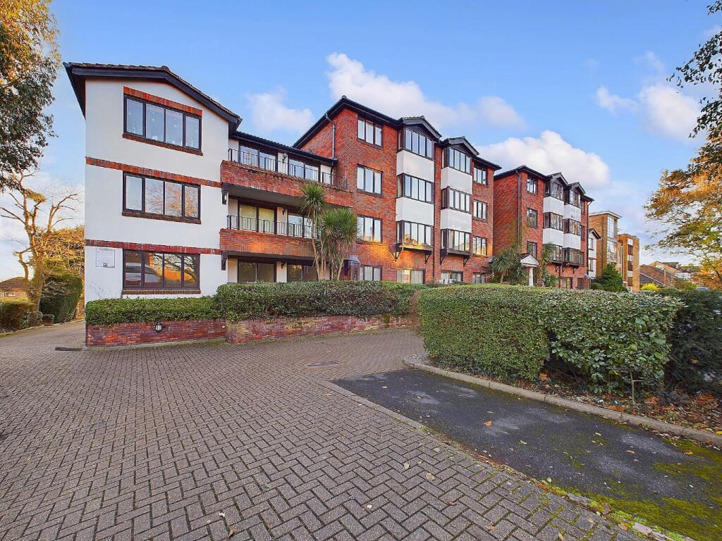 Main image of property: The Oasis, 124 Widmore Road, Bromley, Kent, BR1