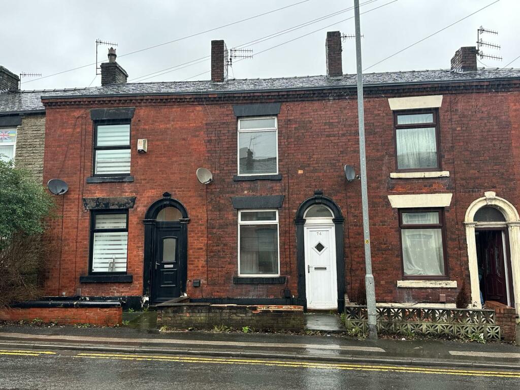 2 bedroom terraced house for sale in Rochdale Road, Shaw, Oldham, OL2