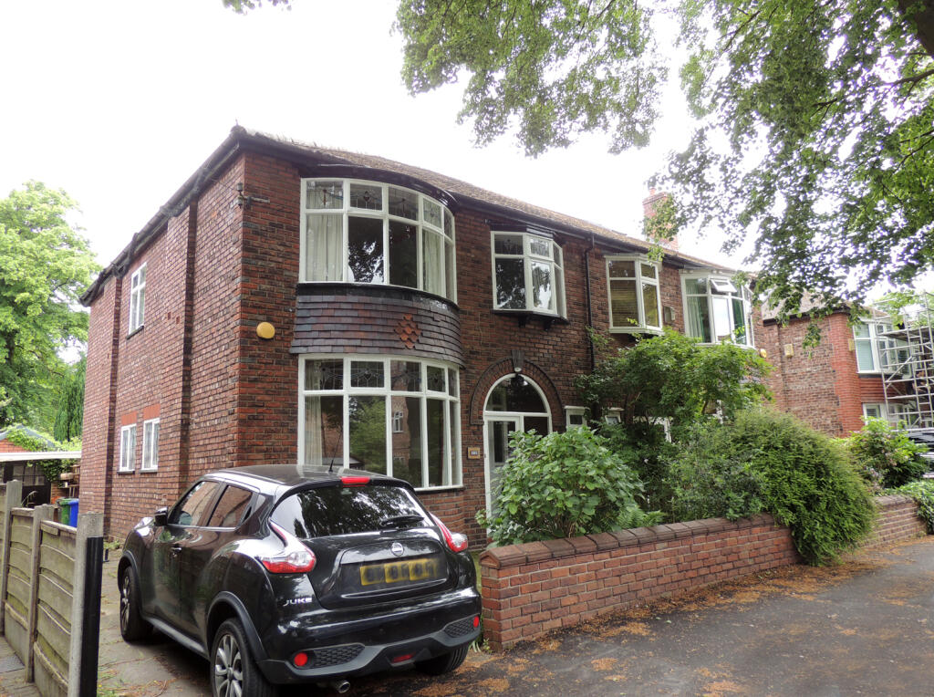 4 bedroom semidetached house for sale in Longton Avenue, Withington, M20