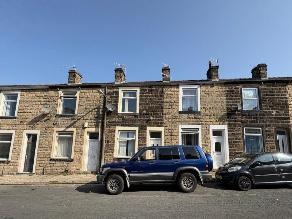 Main image of property: Cleveland Street, Colne