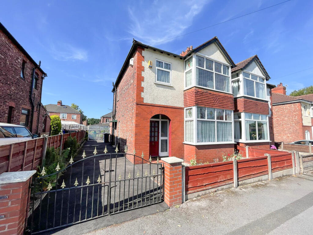 Main image of property: Brookfield Avenue, Bredbury