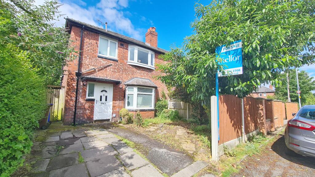 3 bedroom semidetached house for sale in Hawthorn Drive, Burnage, M19