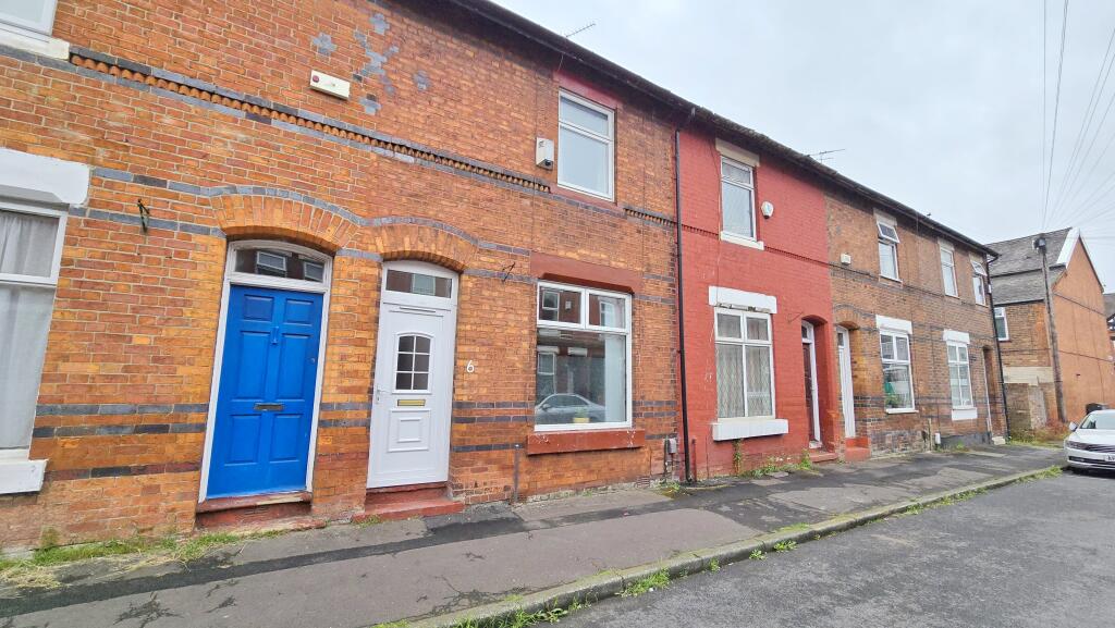 2 Bedroom Terraced House For Sale In Cronshaw Street, Levenshulme, M19