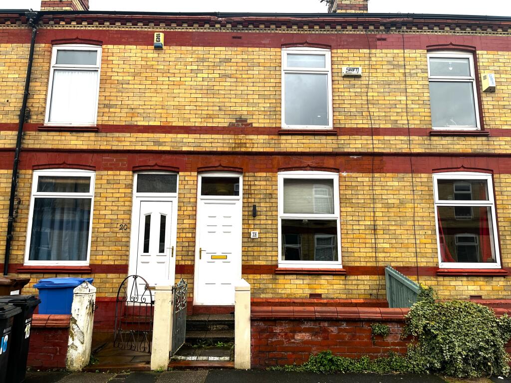 2 bedroom terraced house for sale in Glanvor Road, Edgeley, SK3