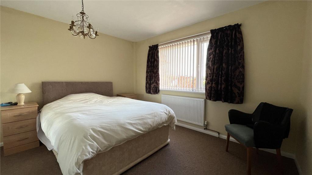 3 bedroom bungalow for sale in Allen Vale, Liskeard, Cornwall, PL14