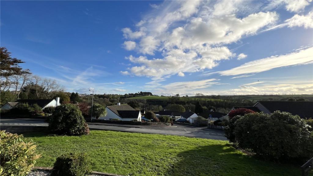 3 bedroom bungalow for sale in Allen Vale, Liskeard, Cornwall, PL14