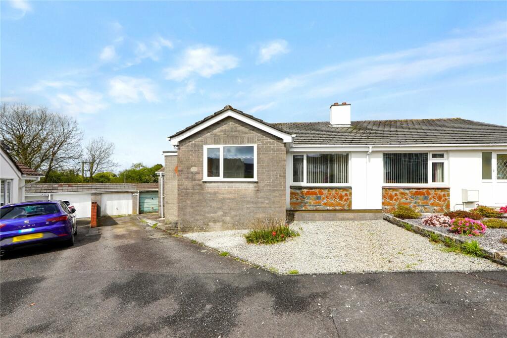 3 bedroom bungalow for sale in Broadmead, Callington, Cornwall, PL17