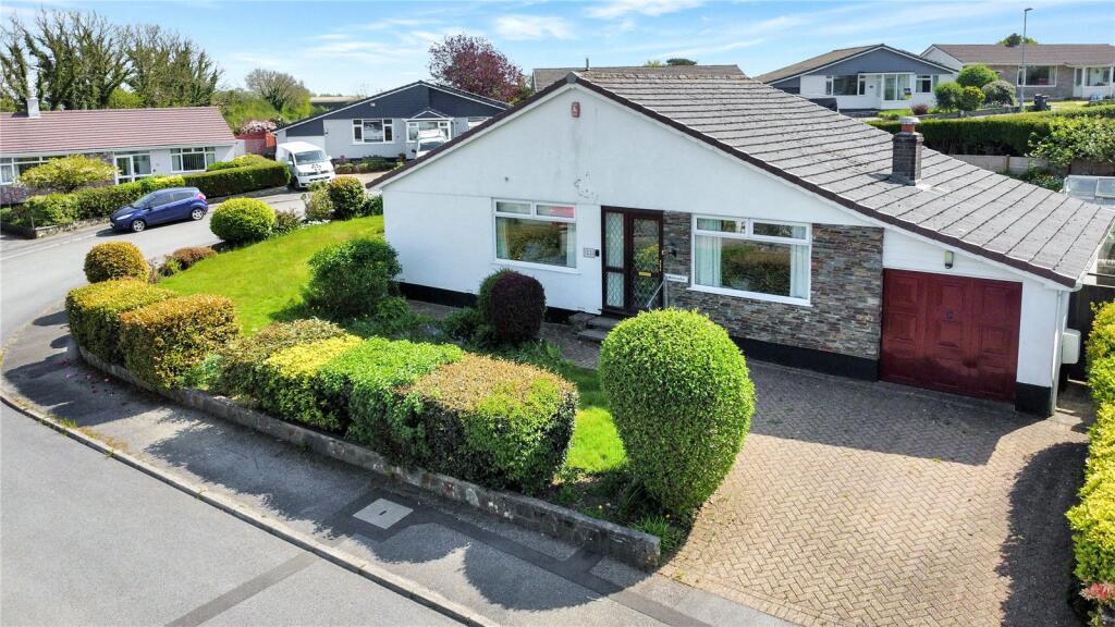3 bedroom bungalow for sale in Amanda Way, Pensilva, Liskeard, Cornwall, PL14