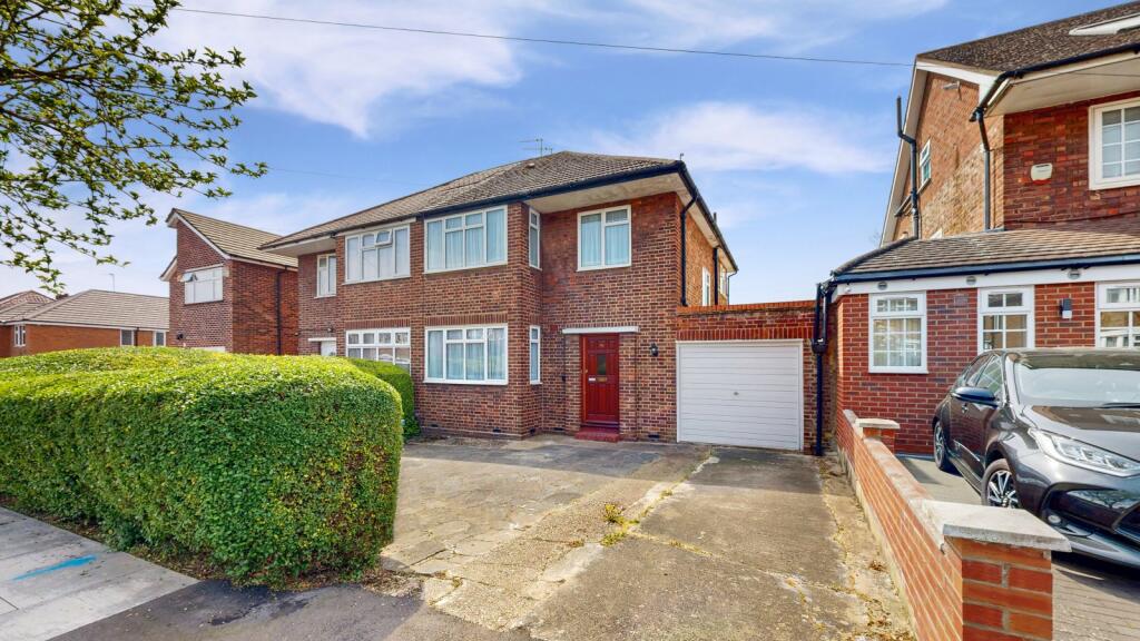 Main image of property: Merrion Avenue, Stanmore, HA7