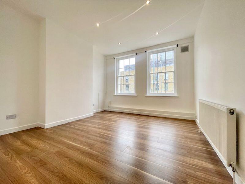 Main image of property: Commercial Road, E14