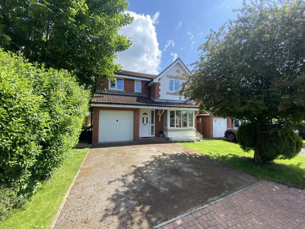 4 bedroom detached house for rent in 18 Otterbeck Way, Aiskew, Bedale, DL8