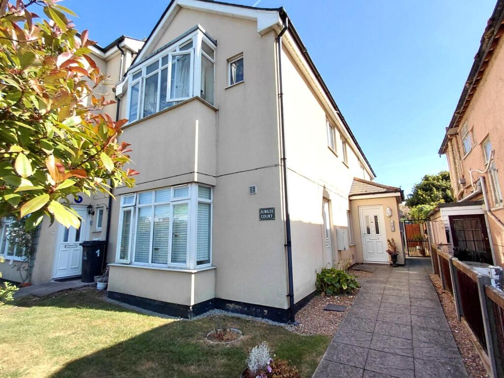 Main image of property: Tankerton Road, Whitstable, Kent, CT5