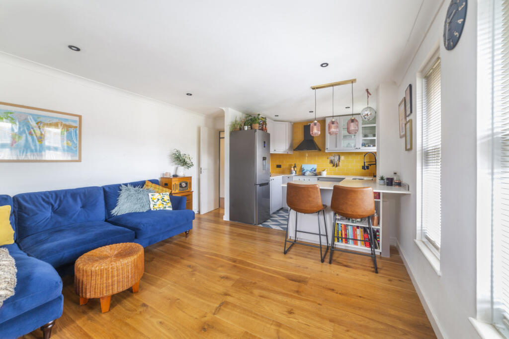 2 bedroom flat for rent in Leabank Square,
Trowbridge Estate, E9