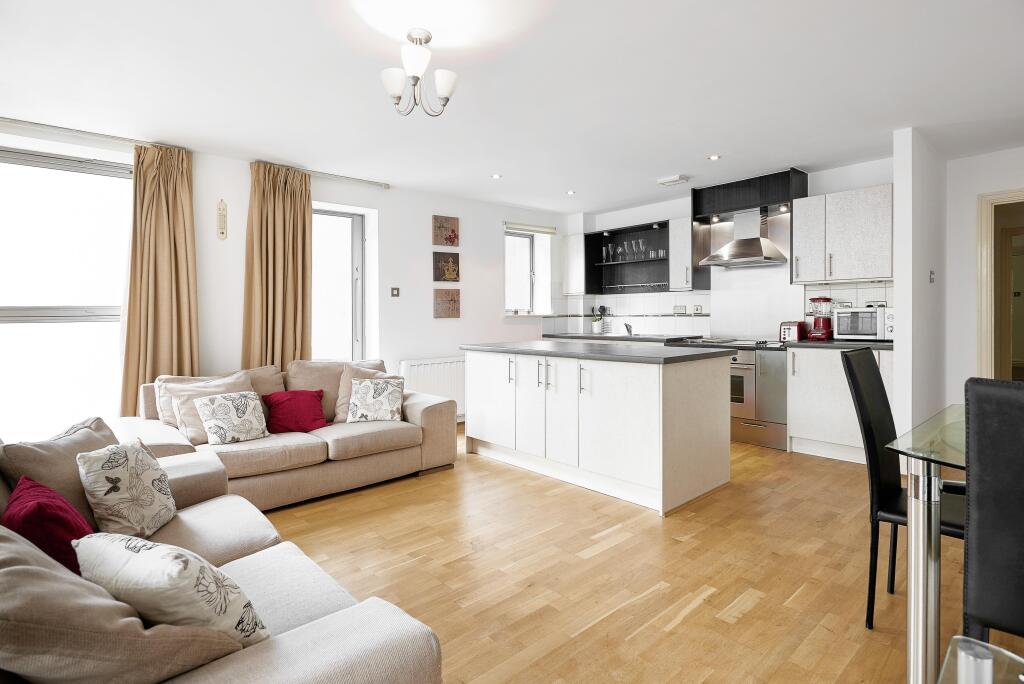 Main image of property: Horizon Building, 
15 Hertsmere Road, E14