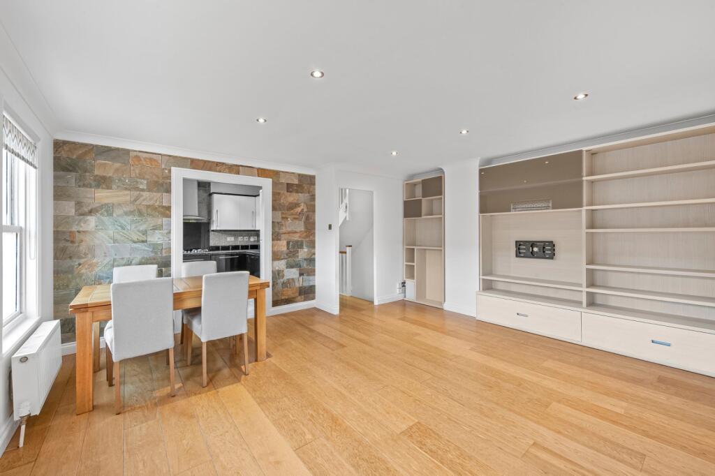 Main image of property: Lockesfield Place,
Isle Of Dogs, E14