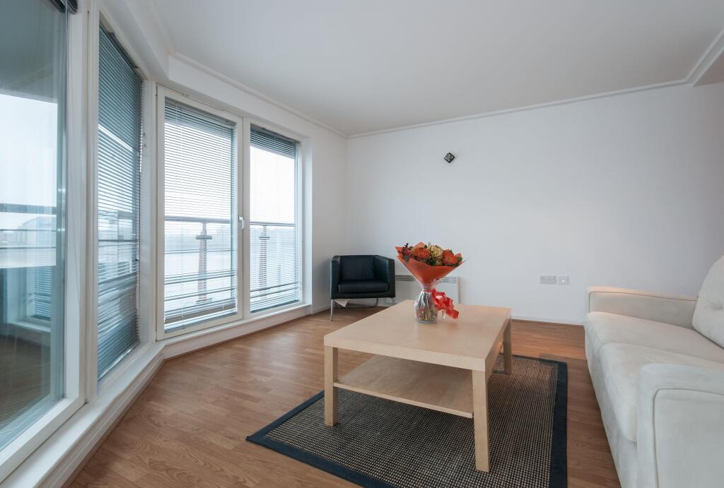 Main image of property: Seacon Tower, 
Hutchings Street, E14