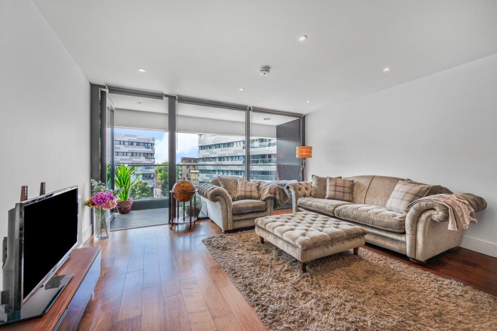 Main image of property: Lambarde Square, 
Canary Wharf, SE10