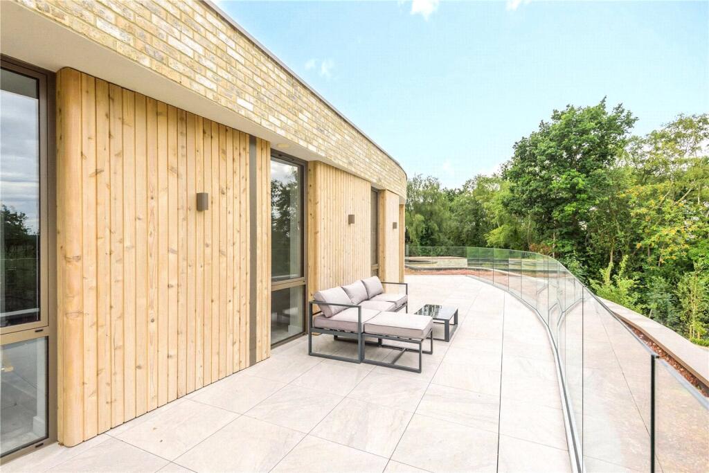 Main image of property: Forest Gate House, 63 Broadwater Down