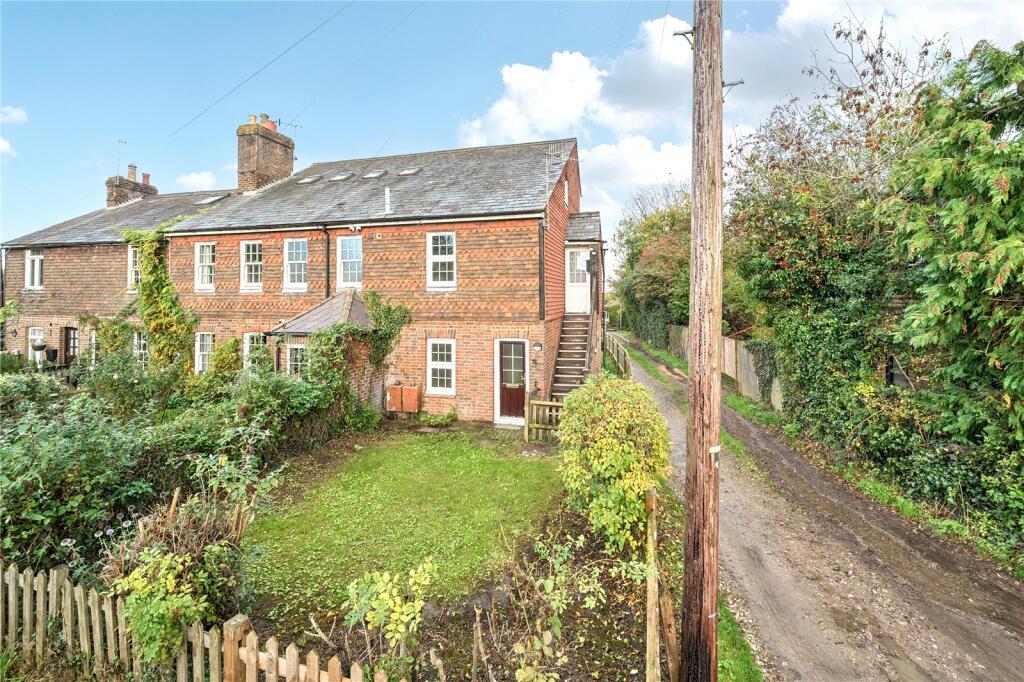 Main image of property: New Town Cottages, Charcott