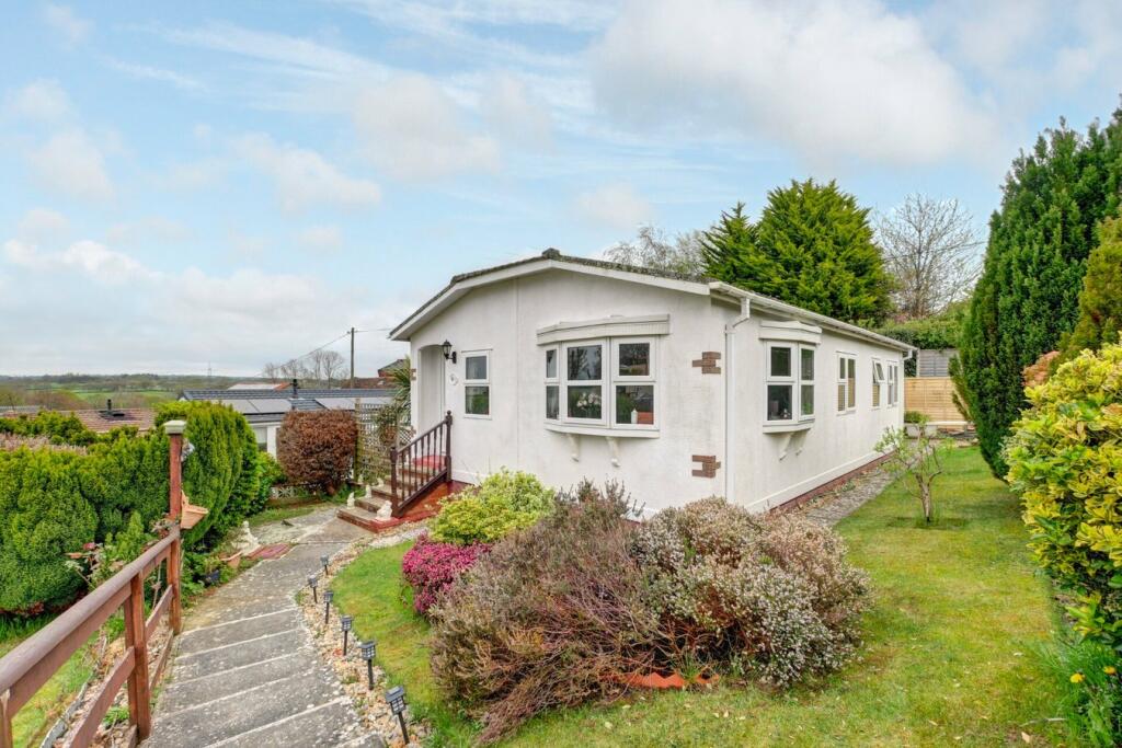 2 bedroom bungalow for sale in Pippin Close, Orchard View Park, Herstmonceux, BN27