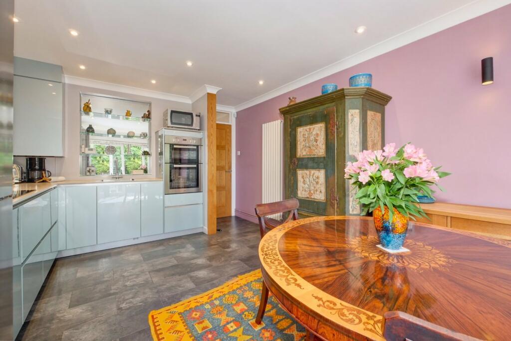 Additional property image - Derwent Road, Eastbourne, BN20