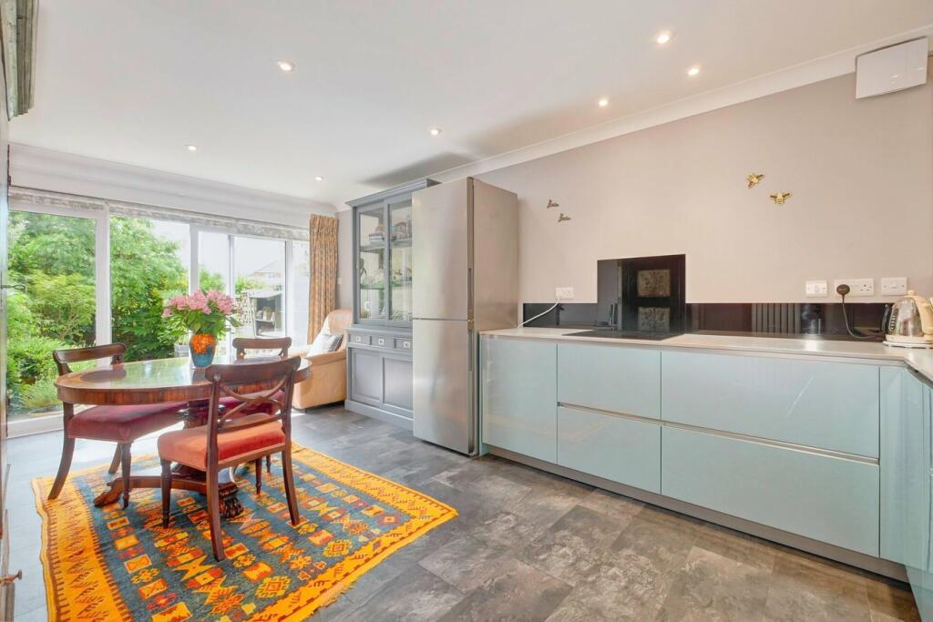 Additional property image - Derwent Road, Eastbourne, BN20