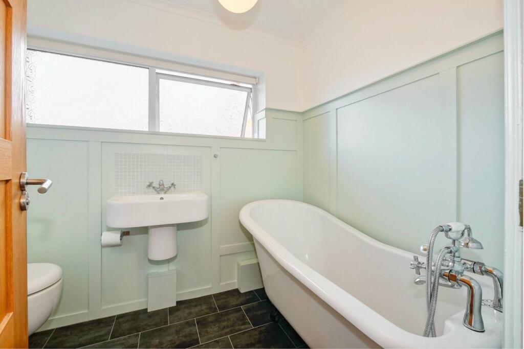 Additional property image - Derwent Road, Eastbourne, BN20