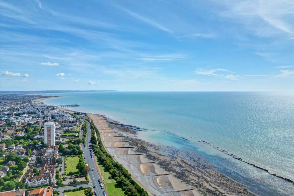 Additional property image - Derwent Road, Eastbourne, BN20