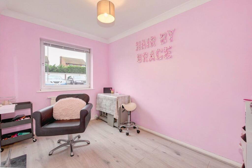 Additional property image - Summerfields Avenue, Hailsham, BN27