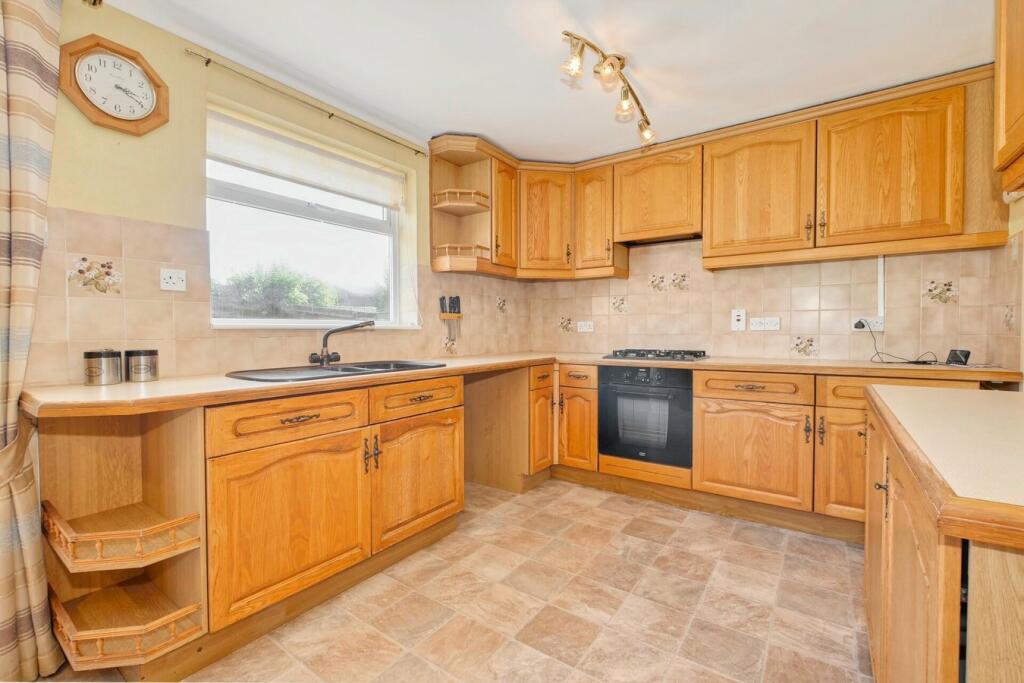 Additional property image - Drake Avenue, Eastbourne, BN23