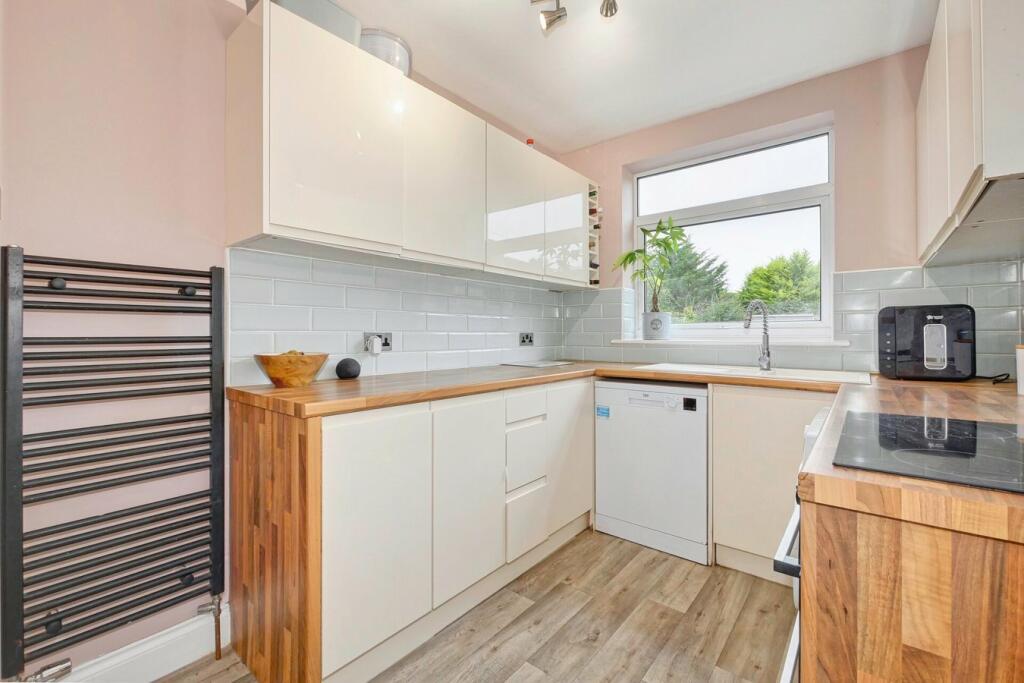 Additional property image - Ringwood Road, Eastbourne, BN22