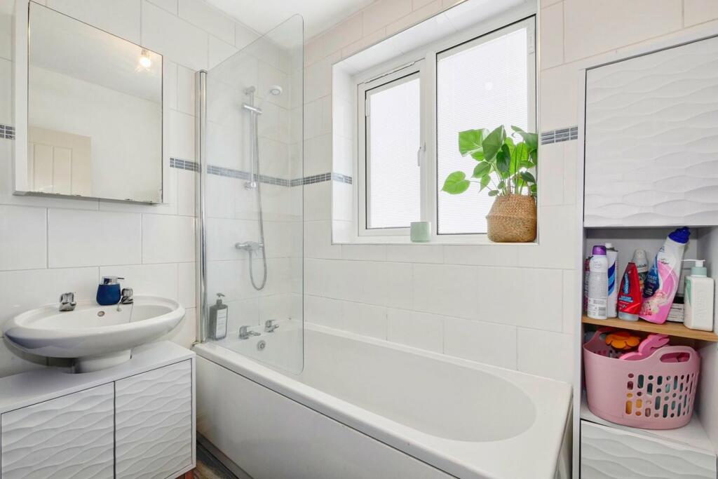Additional property image - Ringwood Road, Eastbourne, BN22
