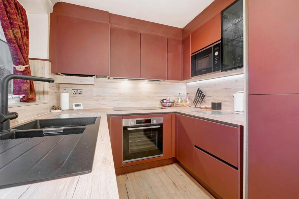 Additional property image - Keats Walk, Eastbourne, BN23