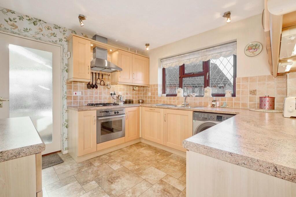 Additional property image - Ditchling Way, Hailsham, BN27