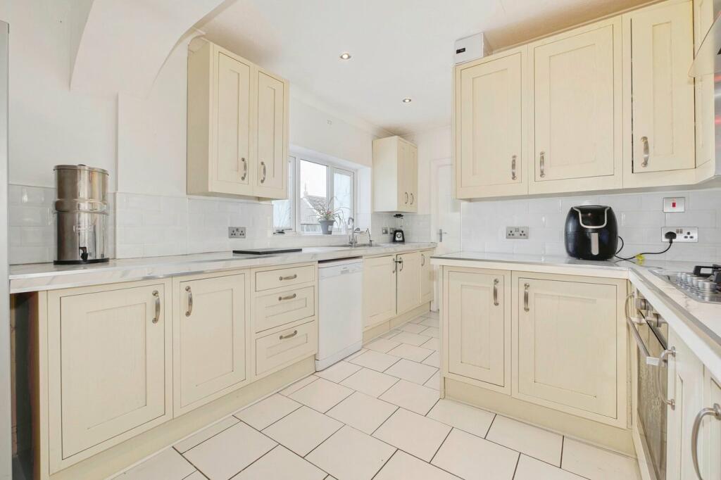Additional property image - Victoria Road, Polegate, BN26