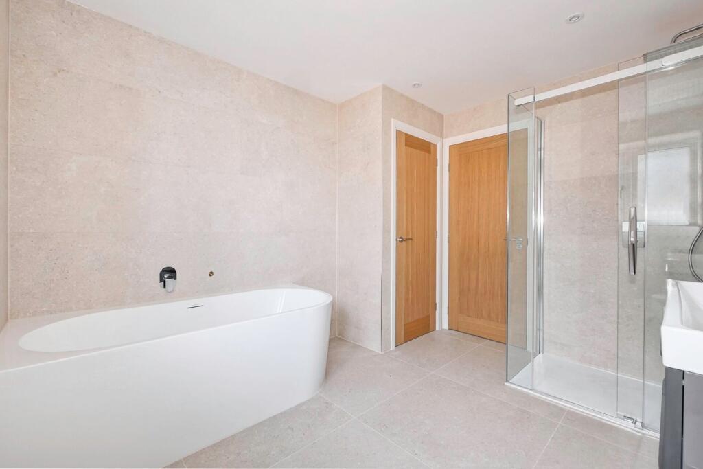 Additional property image - Amberstone, Hailsham, BN27