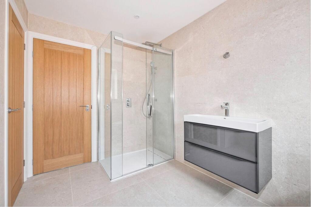 Additional property image - Amberstone, Hailsham, BN27