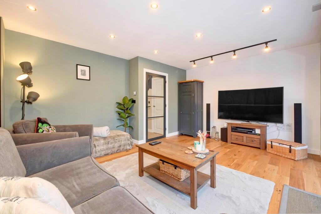 Additional property image - Meadowsweet Lane, Stone Cross, Pevensey, BN24