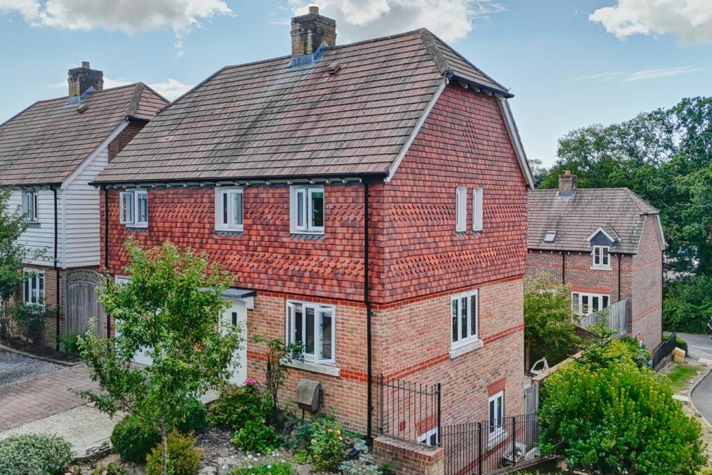Main image of property: Bowline Drive, Hailsham, BN27