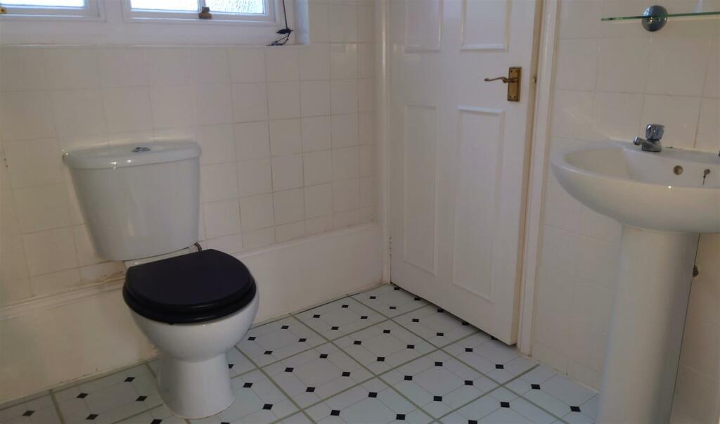 Flat to rent on 62 St Peters Road, Broadstairs