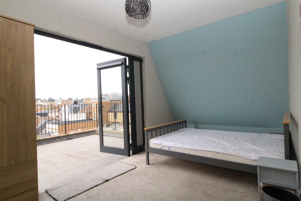 Additional property image - 49 Harbour Parade, Ramsgate
