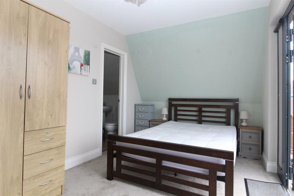 Additional property image - 49 Harbour Parade, Ramsgate