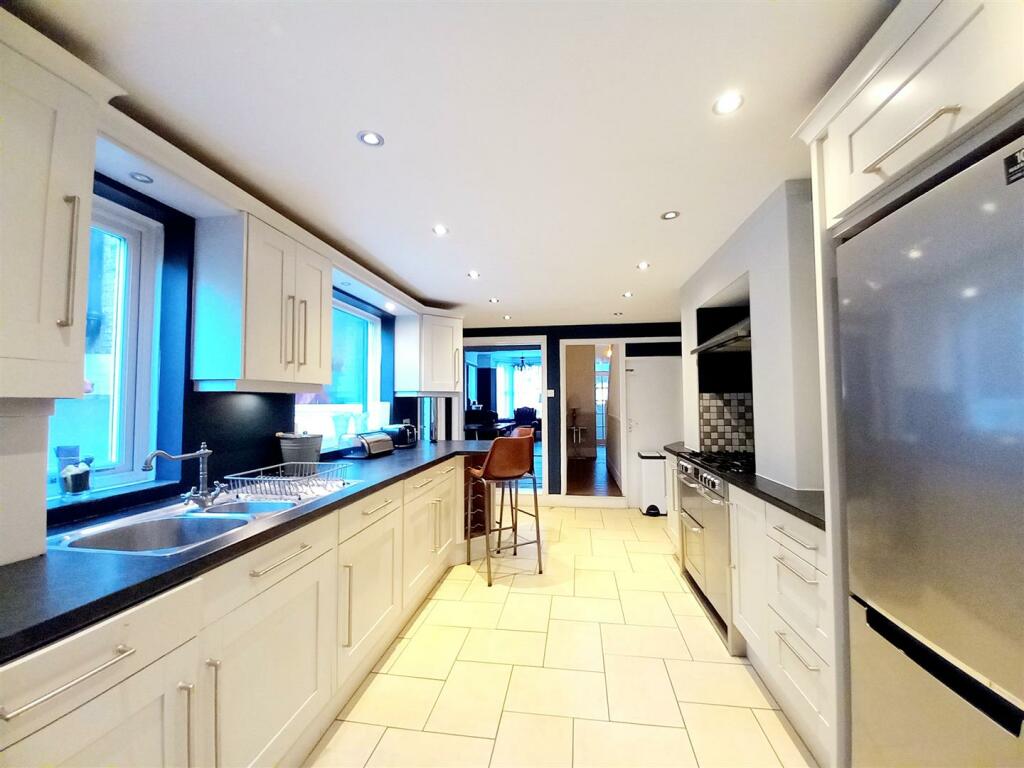 Additional property image - Wrotham Road, Broadstairs