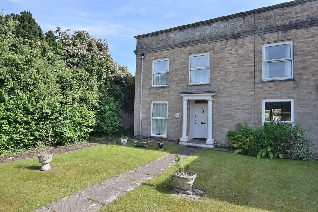 Main image of property: Royston Place, Barton On Sea, New Milton, Hampshire. BH25 7AJ