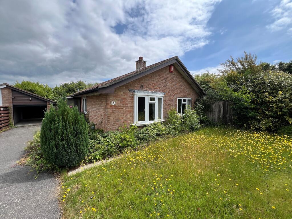 Main image of property: Ashdown Walk, New Milton, Hampshire. BH25 6TX